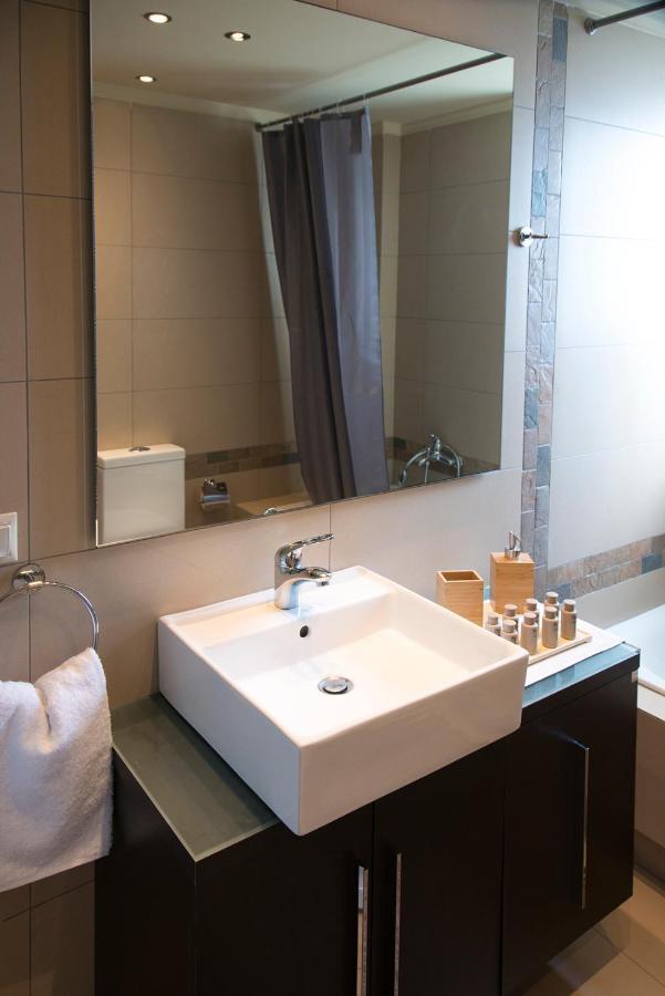 Apartamento Boutique Penthouse Next To Stavros Niarchos Foundation Atenas Exterior foto